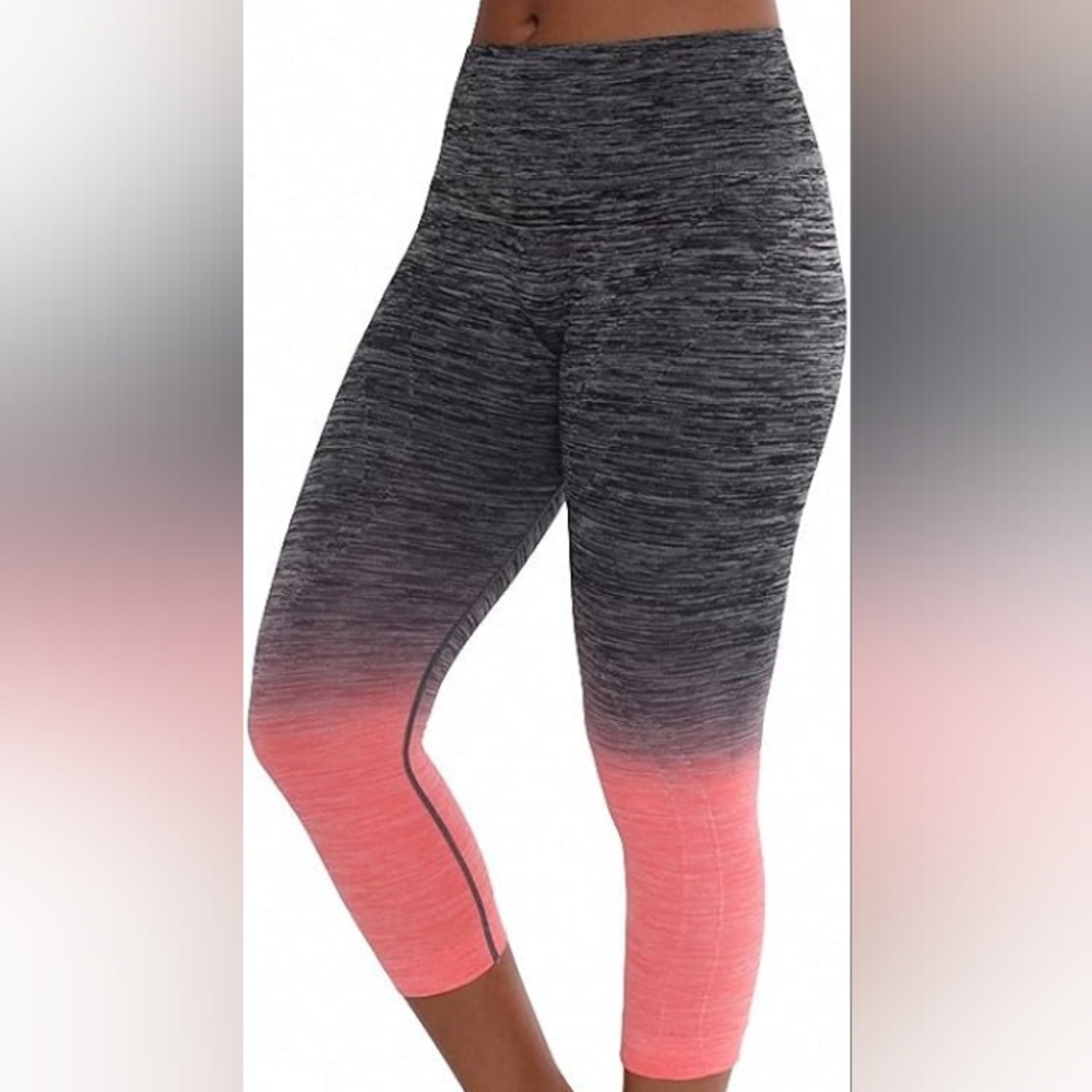 Ombre Fusion Coral/Gray Capri Leggings